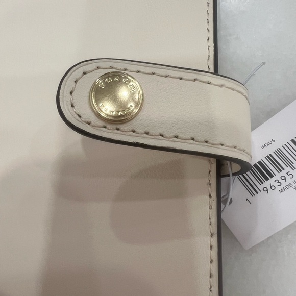 Coach Notebook & Pencil case in Chalk / White - Picture 8 of 15